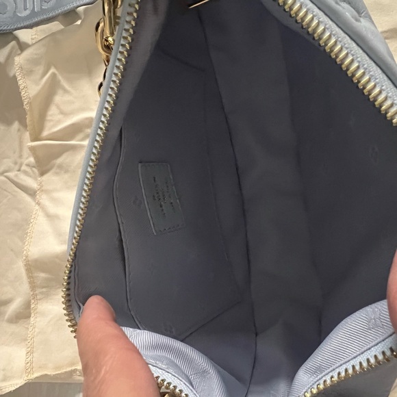 SOLD 💥💥💥💥Louis Vuitton Loop Bag - Picture 4 of 7